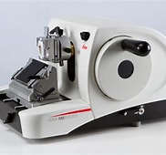 Microtomo